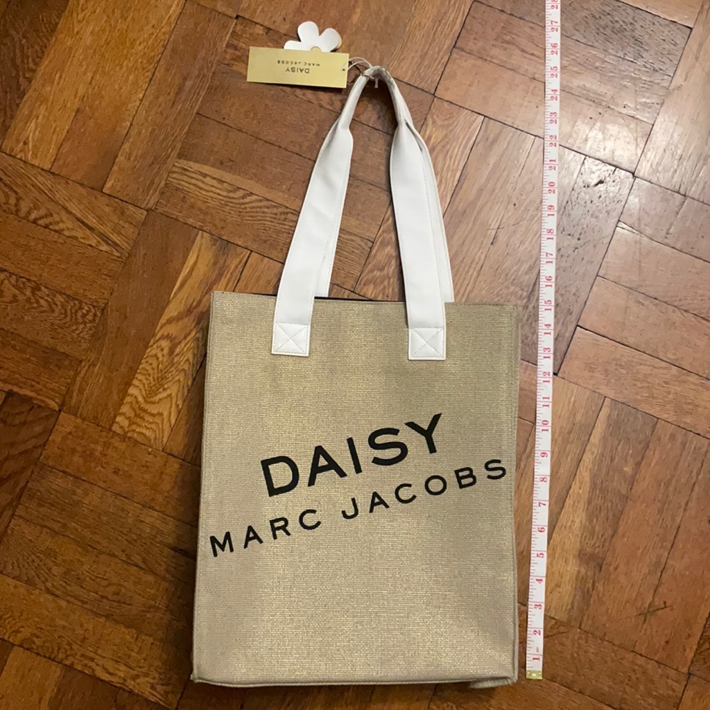 Marc Jacobs Daisy Canvas Tote